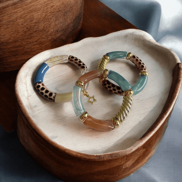 Bracelets acryliques léopard bleu